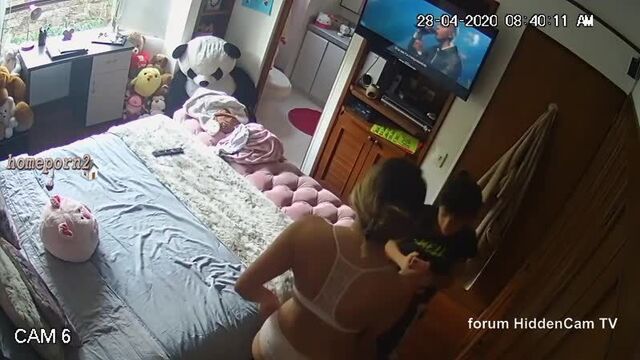 When my son's mom is a porn star! ⭐️ You have no idea what she's doing