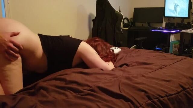 Yes, let me fuck you already Gamer girl gets fucked trying to play Assasins Creed
