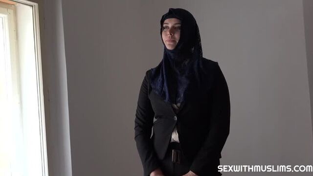Sexwithmuslims - Rich muslim lady Nikky Dream wants to buy apartments in Prague [Muslim,Arab,Sex,Porn,Oriental]