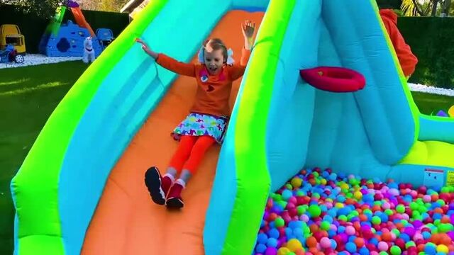 Max and Katya play a fun challenge