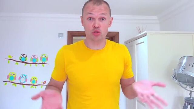 Katya and Max swapped rooms