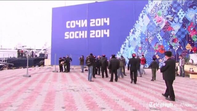Costumed Cossacks beat Pussy Riot girls. Guys...