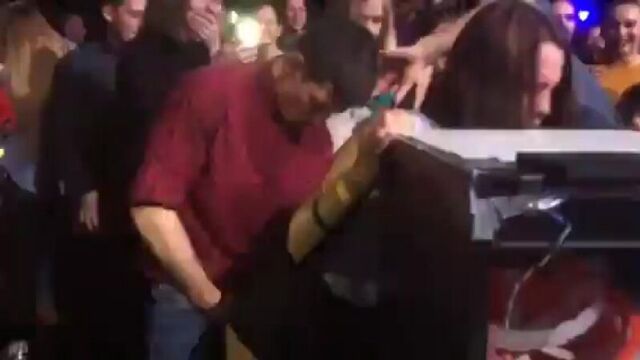 Sex in a club 18+