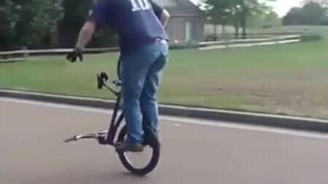 Experienced Grandpa on BMX #Grandpa #Bicycle #Trick #BMX #Experience #Reddit #Video
