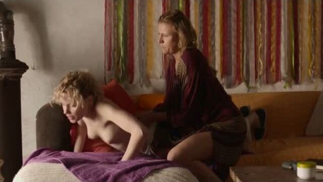 Franziska Weisz, Julia Franz Richter - Diver / Franziska Weisz, Julia Franz Richter - Der Taucher (2019)