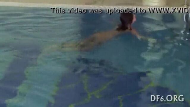 Naked virgin swims in the pool. Teenage virgin pussy. CPU, teenager, virgins, small pussy
