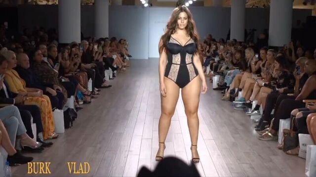 Sex Bomb - Lots of Sex Bomb (eng.Remix HD)