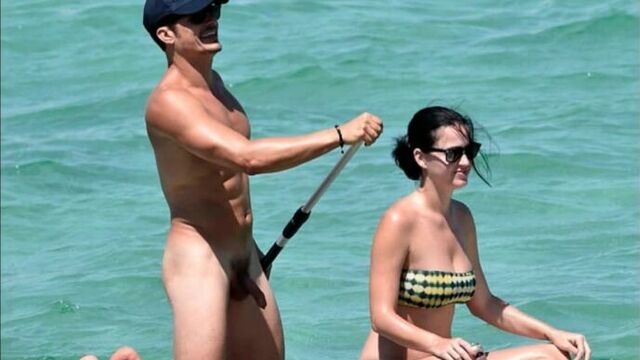 Orlando Bloom naked with Katy Perry outdoors | Orlando Bloom naked Katy Perry