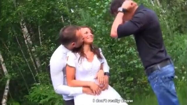 RUSSIAN UNUSUAL PORN ON A WALK WITH A YOUNG BEAUTIFUL BRIDE