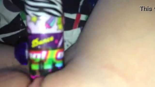 First masturbation with a multi-color felt-tip pen - A girl, secretly from her mother, puts a colorful marker in her pussy