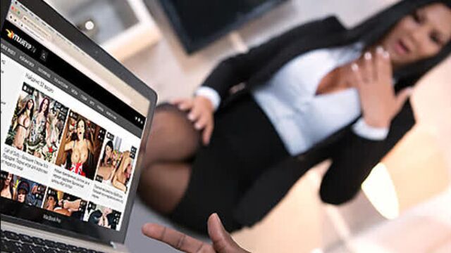 While watching porn at the CINEMA, I found a video with my friend’s busty wife, sex, cheating, fucking, fucking, porn [FULL HD 1080 Sex porno]