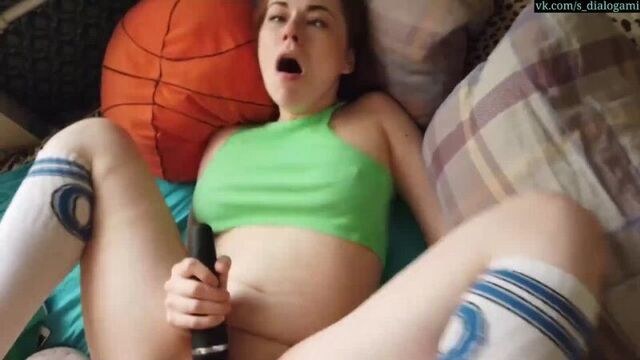 5.08 "I've never cum so quickly!" Cum at 4.50 (XCreamMollyX)