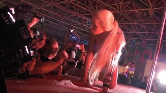 Katya Sambuca masturbates on stage [Homemade Russian Sex Fucking Blowjob Cunnilingus Orgasm Squirt Fucking Anal Naked Teen]