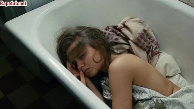 Sex scene with Daria Melnikova (Zhenya from Daddy's Daughters). https://t.me/eroscena