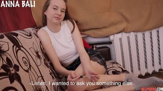 The guy liked the wet pussy of his Russian girlfriend, not a toy - Porn online