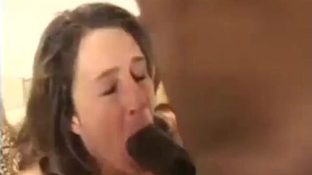 Blowjob to a black man and cum in mouth without removing