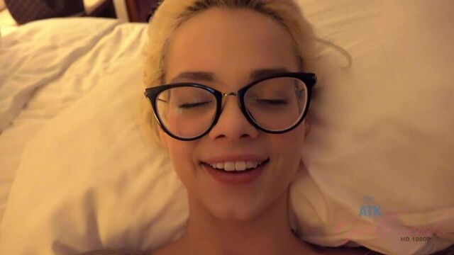 Elsa Jean / pron fuck black oral free draining petite compilation sexwife homework whore tight ebony slut naked asshole