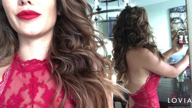 Eva Lovia - I'm seeing double