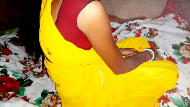 Yellow Saree Hot and Beautiful Wife Full HD 4K Sex Video 2022 Indian Desi