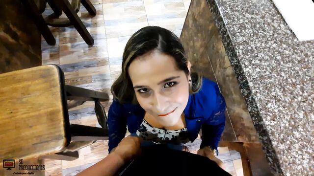 Make a good economic offer to an unknown girl and I end up fucking her - cum in pussy - porn in Spanish