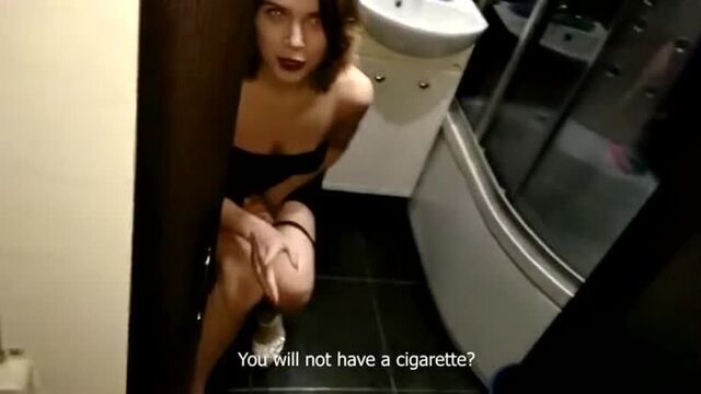 Fucks a chick in the club toilet