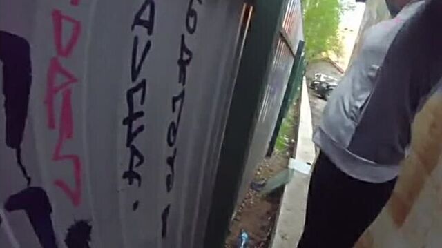 Blowjob behind garages