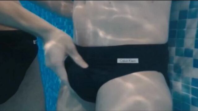 Gay scenes from the movie "Underwater"