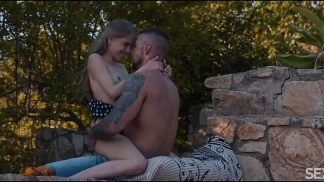 They went outside and had sex