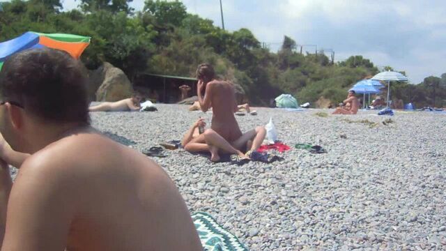 Sex on the beach. Sex in public