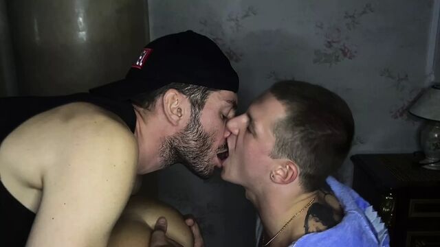 2 gays at a party fucked a friend and came all over her pussy