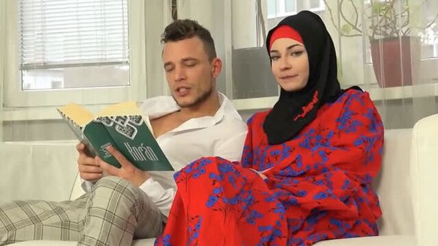 PORN -- SHE'S 18 -- YOUNG MUSLIM IS ALREADY FUCKED -- porn sex teen muslim -- Chloe Heart