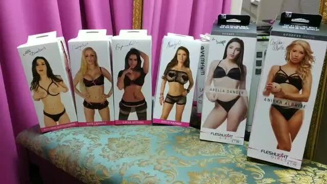 Casts of vaginas and anuses of famous porn stars. Fleshlight Girls and Flashnash
