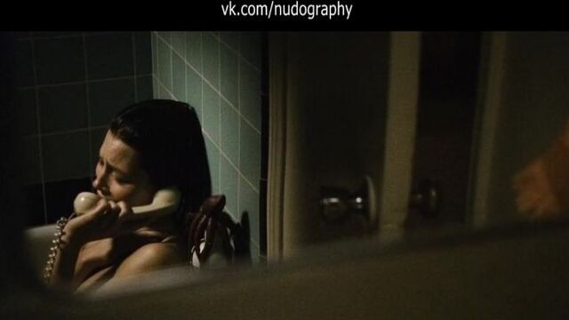 Naked Jessica Biel in the movie "Oxide" (Powder Blue, 2009, Timothy Lyn Bui)