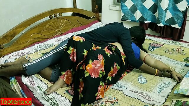 Indian hot sex with friend's sexy wife! real sex for rupees