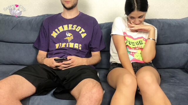 Stepsister noticed her stepbrother's big dick through his shorts and couldn't resist! mutual handjob and orgasm