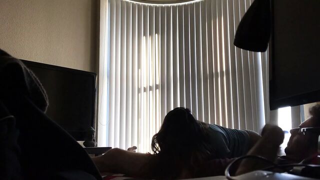 Tiny Korean wants her creampie in the morning
