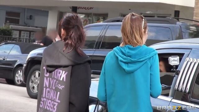 Public sex in a limousine driving around Miami