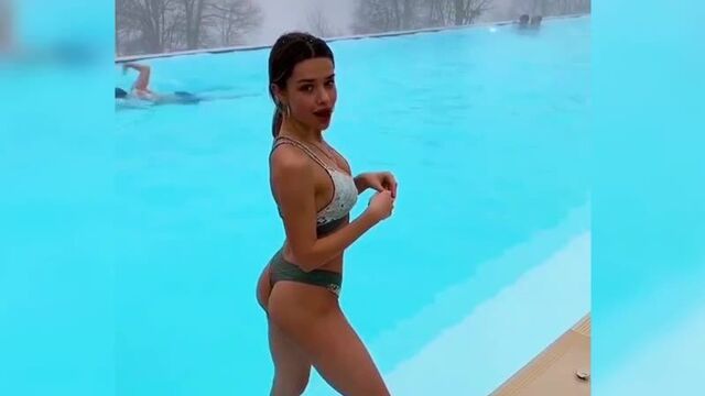 JERK OFF INSTRUCTIONS WITH MARIA WEI, JERKING OFF TO MASH WEI,