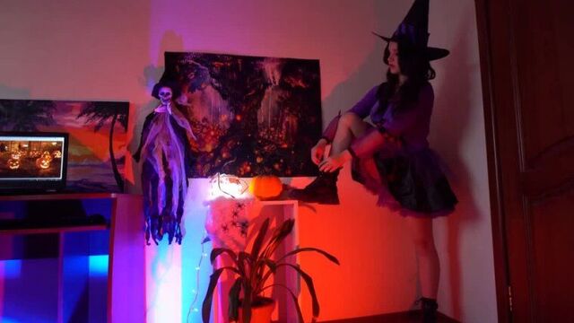 Ukrainian witch will suck your soul