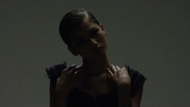 Zendaya naked - Zendaya Nude - Close Up (Fashion Film)