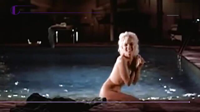 naked Marilyn Monroe