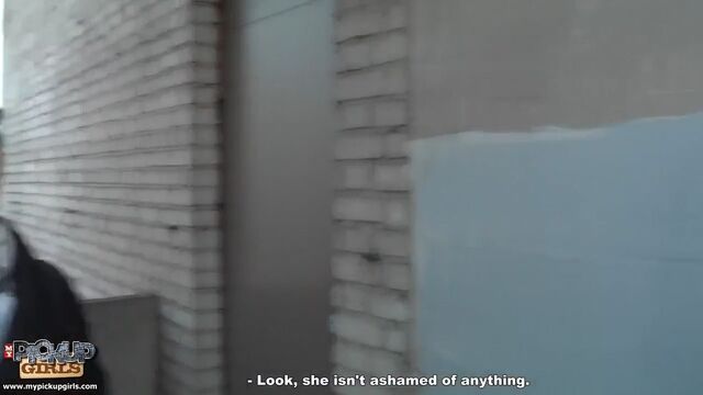 Pick-up artists play pranks on the streets of St. Petersburg and pick up girls