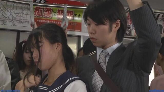 Japanese subway [Japanese trash][Mom Knife]
