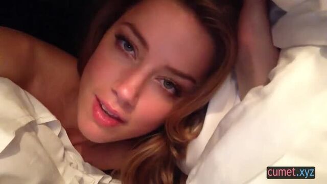 cumite chat, masturbating, on webcam, depraved, vagina, vibrator