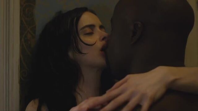 Krysten Ritter (Jessica Jones) - Crazy fuck with a Negro (Interracial sex in the Movie)