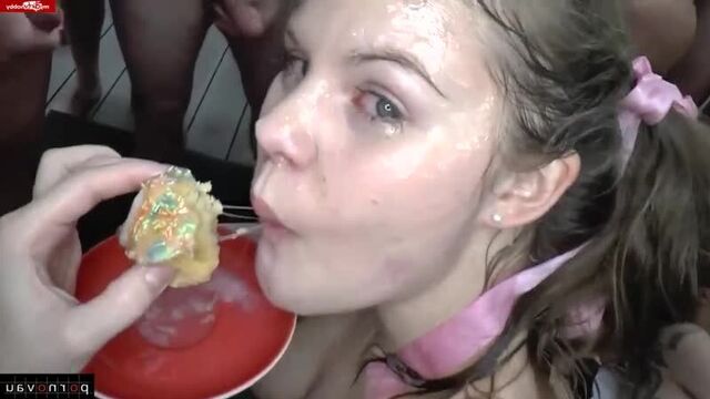 Girl eats a cupcake with sperm (Orgies, Bukkake, Cum, Facecum, spermface, cumfood)