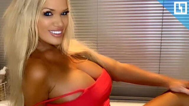 Video18+. The sexiest granny in the world