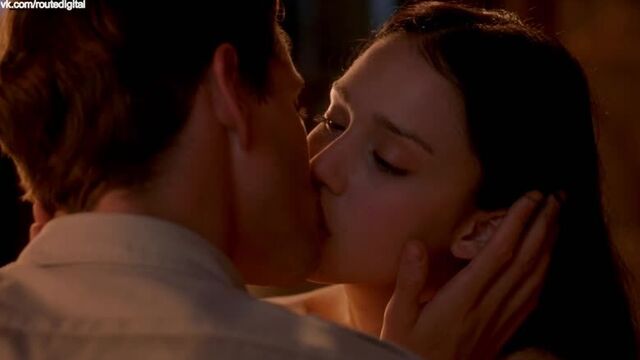 Jessica Alba, Emily Mortimer Nude @ The Sleeping Dictionary (2003) hd1080p Watch Online / Jessica Alba - Intimate Dictionary