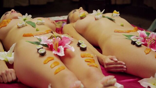 Anna Beletzki, Grace Roubidoux - Alpha House (2014)