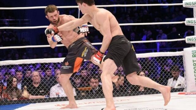 Highlight "Movsar Evloev VS Lee Morrison"